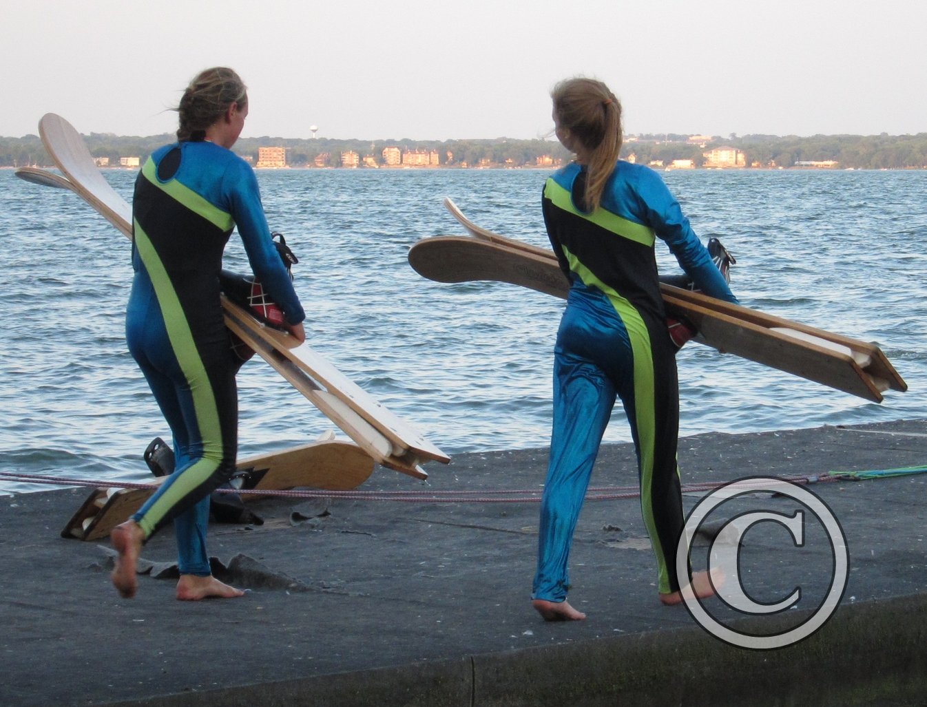 madCitySki_LuggingGear_20120902_2