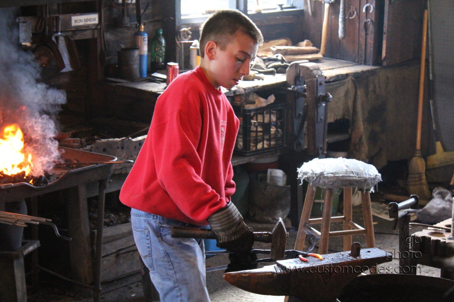 blacksmithApprentice_2