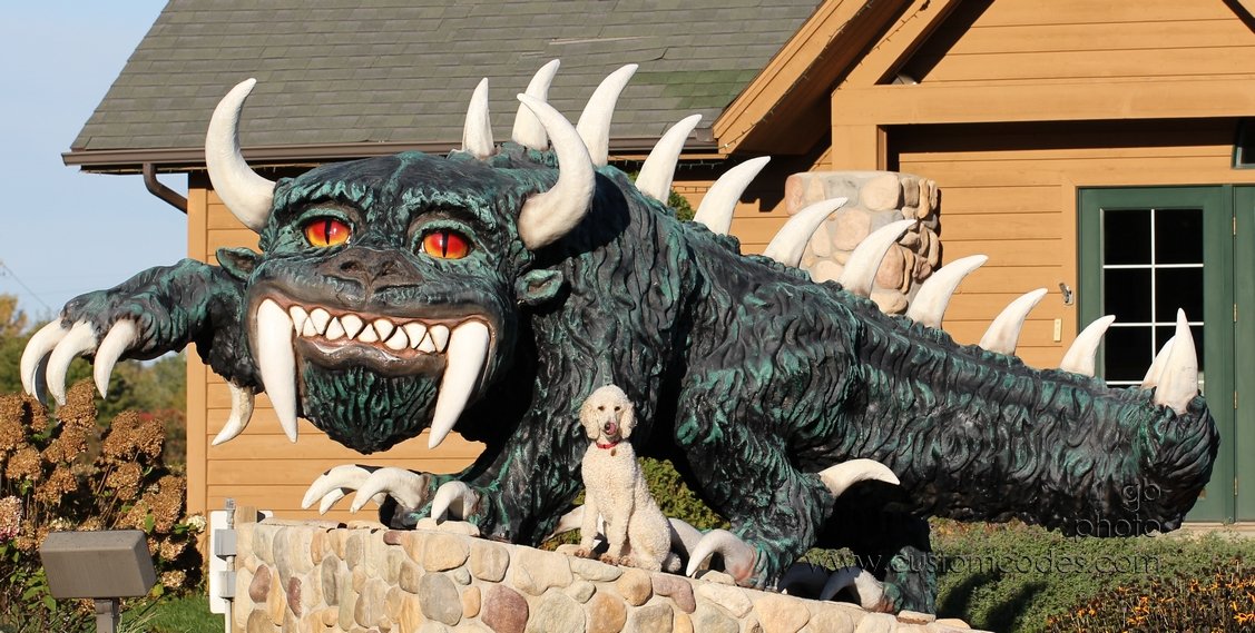 ElwoodAndHodag_2