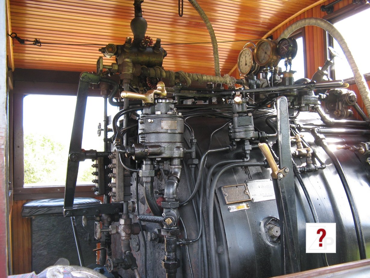 SteamTrainEngine